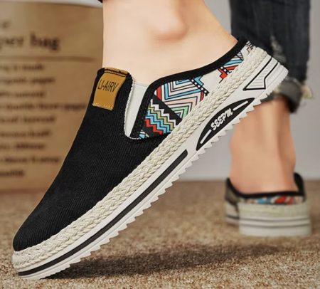 סניקרס פתוחות